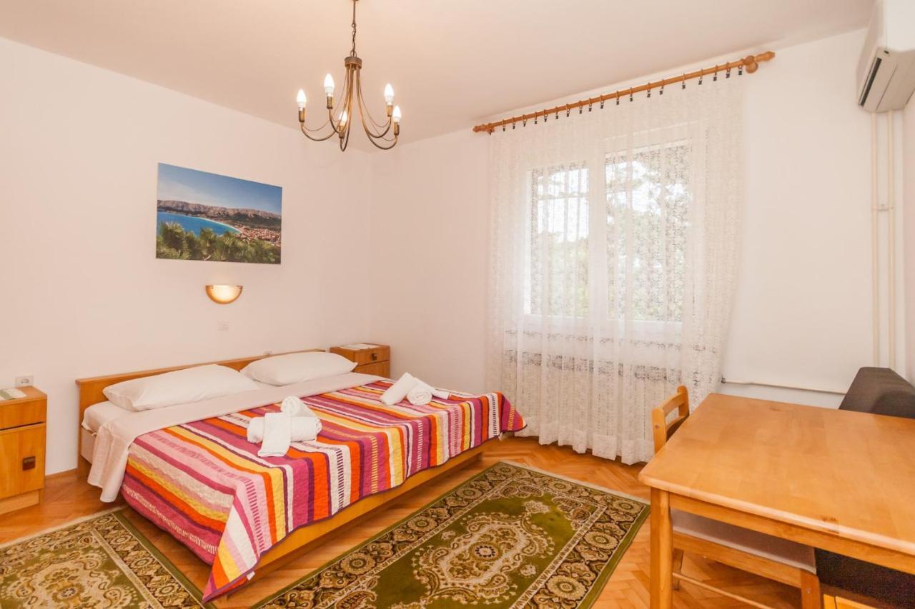 Apartments Surfinia Baška Buitenkant foto