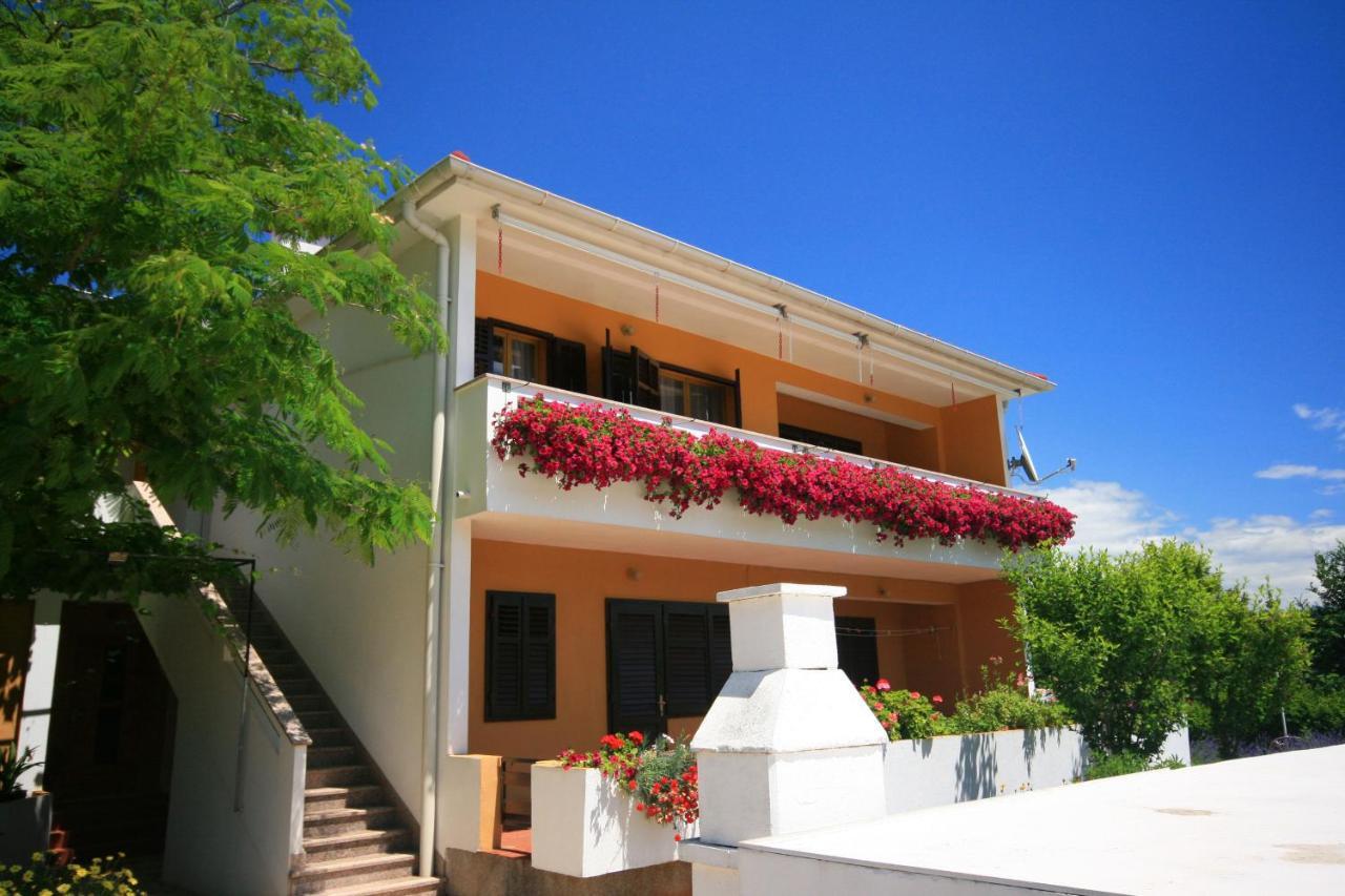 Apartments Surfinia Baška Buitenkant foto